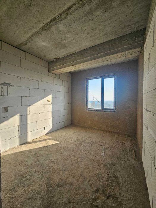 2х комнатная квартира 57кв/м в состоянии коробки, без глухих комнат