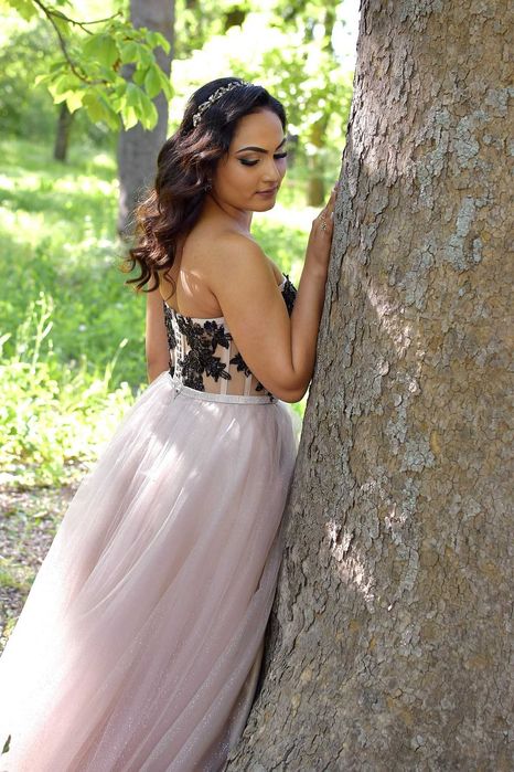 Абитуриентска рокля