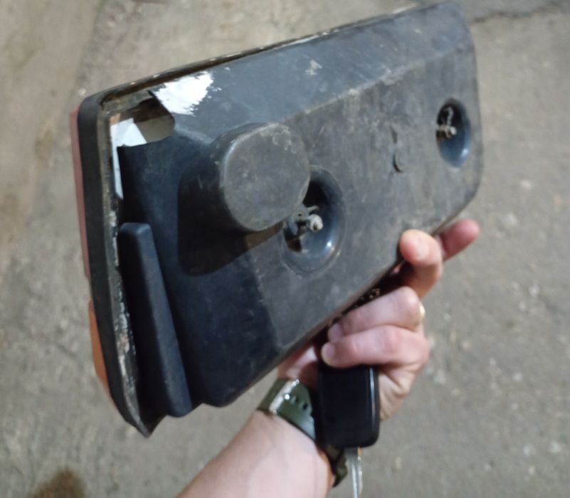 Lampa stop Dacia 1310