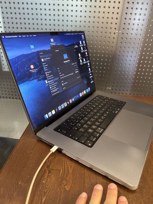 Macbook 16 m1pro 2021