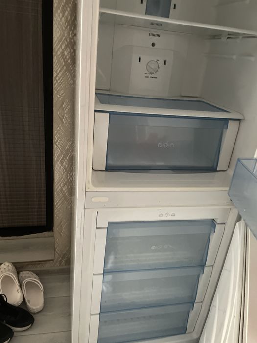 Продам холодильник б/у