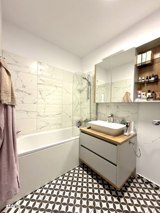 Apartament cu 3 camere, 71mp, etaj 15 - XCity Towers Torontal