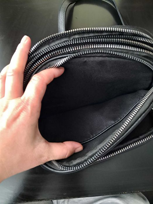 Gentuță tip borsetă,piele ecologică,nouă