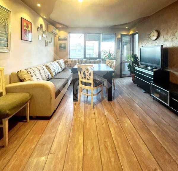 Тристаен апартамент в квартал Възраждане, Бургас 96860