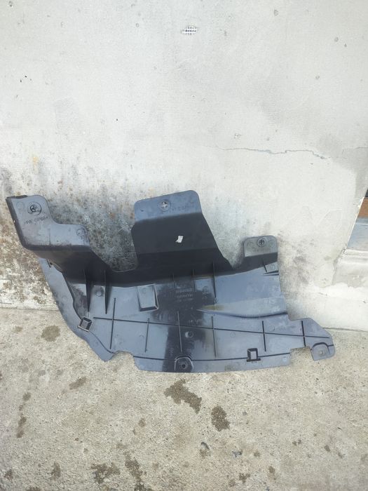 Carenaj protecție oala (scut )Dacia Logan Mcv 2012-2020 748A09735R P/E
