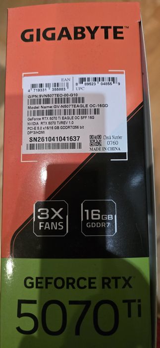 Placa video GIGABYTE GeForce RTX 5070 Ti EAGLE OC SFF 16GB GDDR7 256-bit DLSS 4.0
Sapphire Radeo