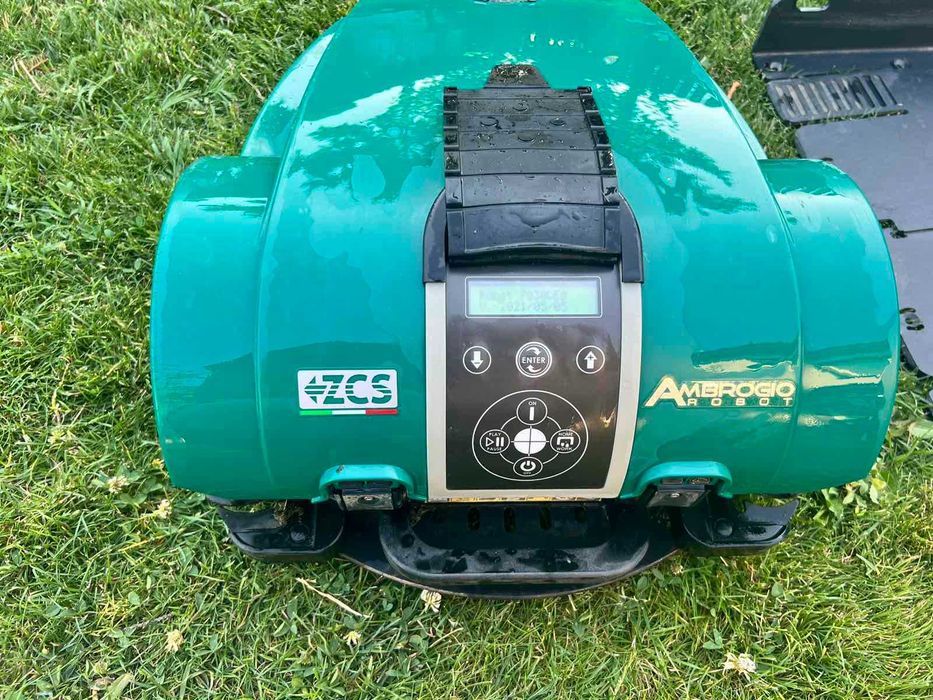 Косачка робот Ambrogio L30Deluxe