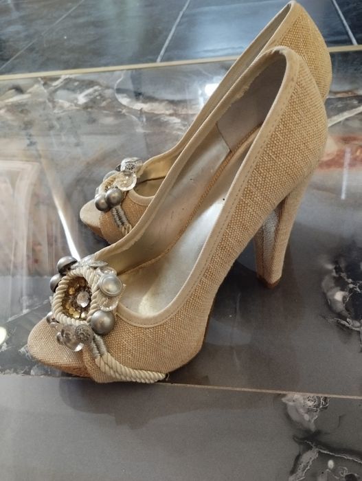 Дамски елегантни обувки