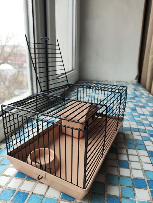 Продам клетку для хомяка