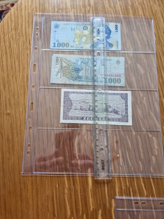 Album Lux cu etui ,pt bancnote, de dimensiuni mari A4