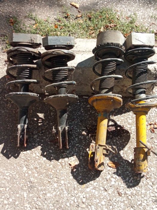 Продавам части за Субаро Легаси 1