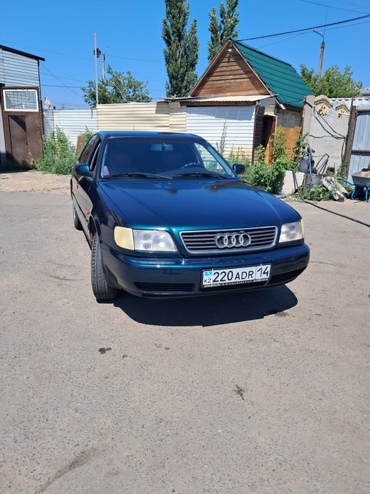 Продам  Ауди А6 С4