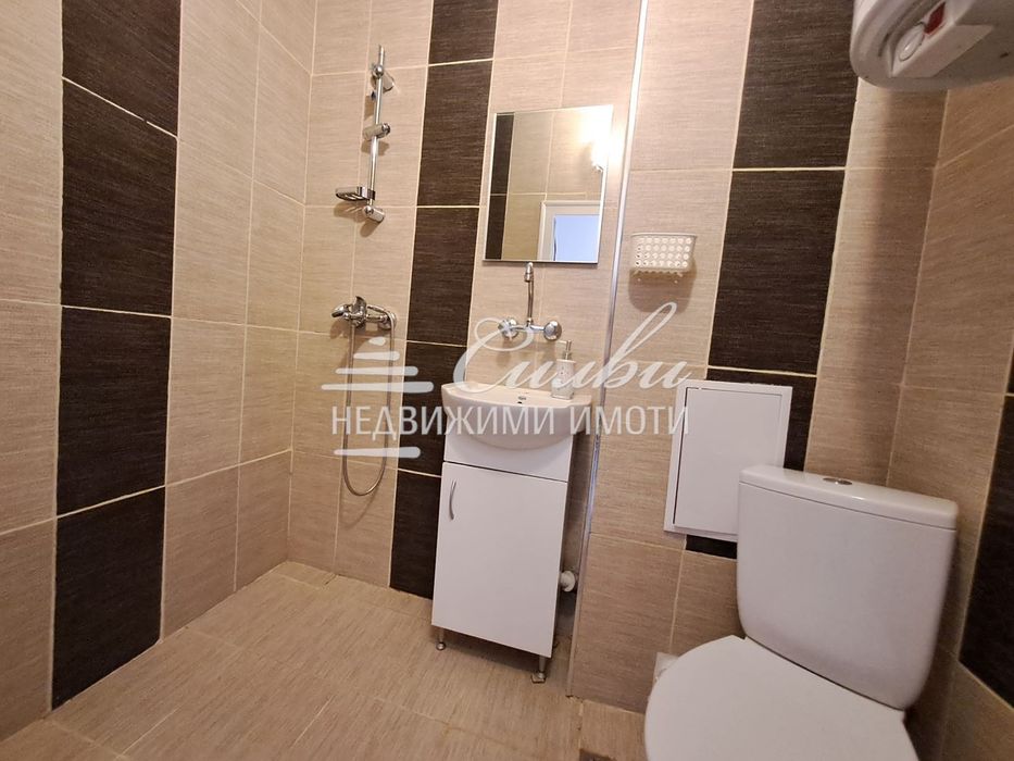 Дава се под наем Едностаен апартамент в Шумен, Боян Българанов 1 - 42 кв.м за 178.5 € - Снимка #8