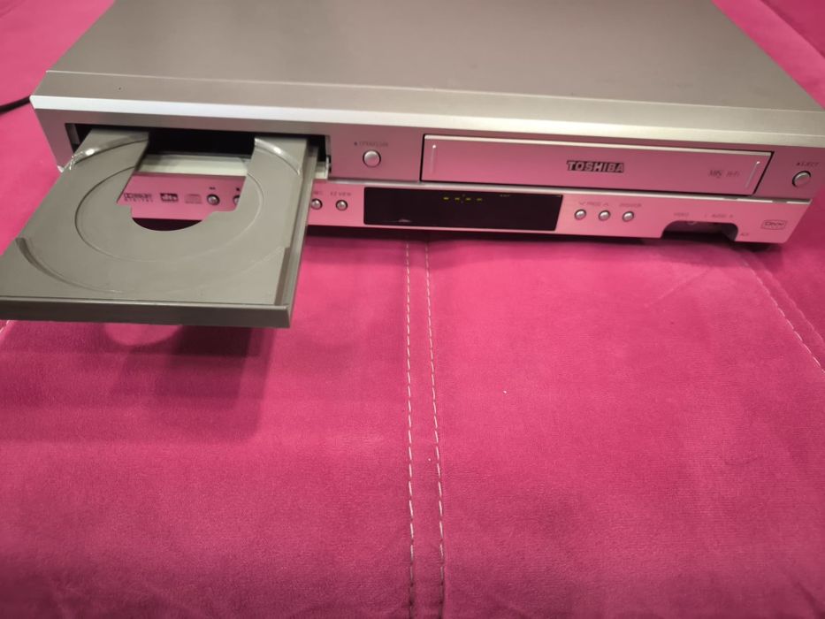 Video - DVD recorder Toshiba SD-36VESE