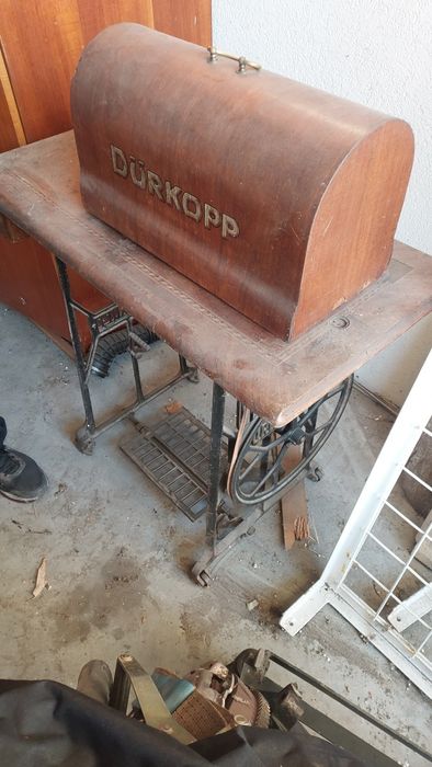 Masina de cusut Durkopp