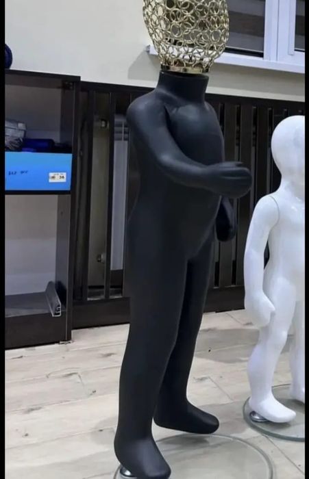 Зеркало манекены для бутика