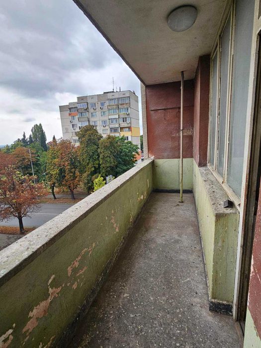 Продава се Тристаен апартамент в Стара Загора, Център - 77 кв.м за 626 €/кв.м - Снимка #4