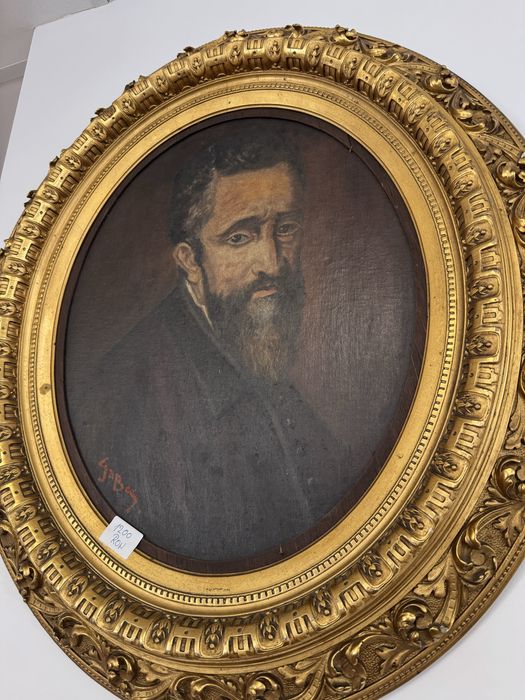Tablou portret cu rama aurie bogat ornamentata