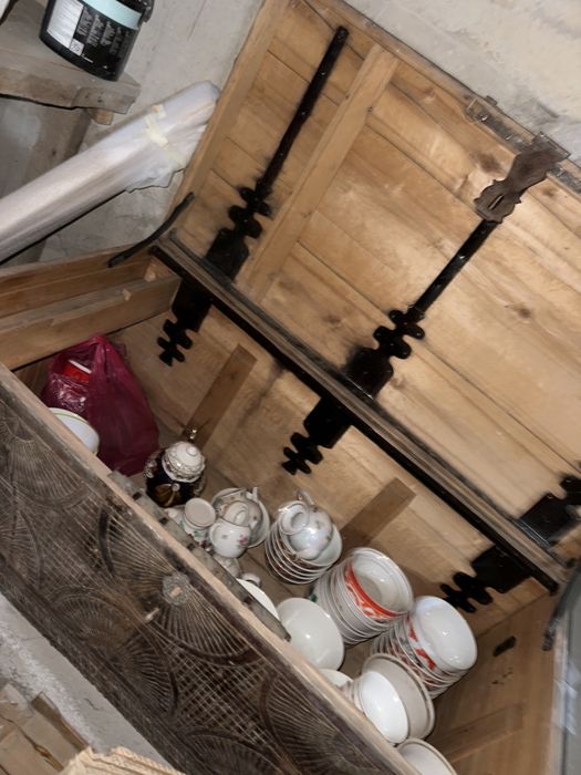 Железный сундук