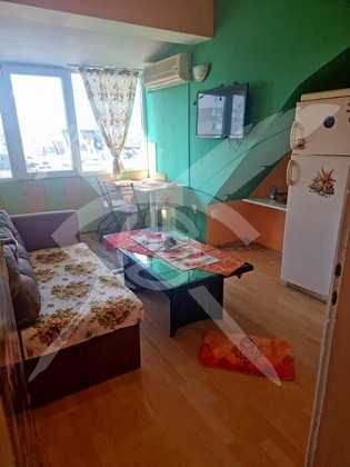 Двустаен апартамент - Колхозен пазар - 14024