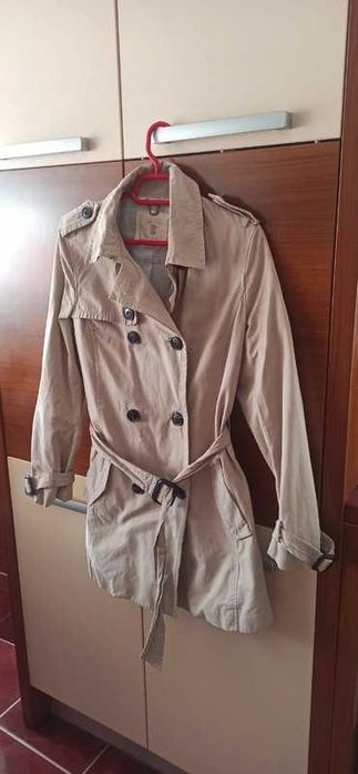 Trenci/pardesiu dama bej deosebit impecabil calitate Marimea S-> XS