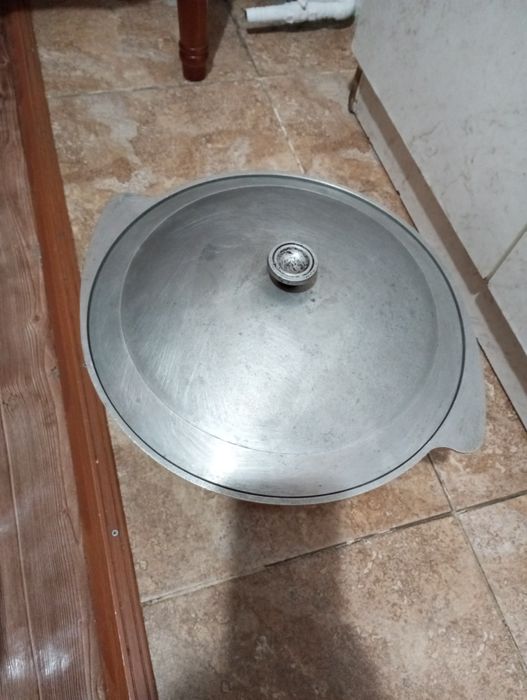 Казан  чугунный 7 литров