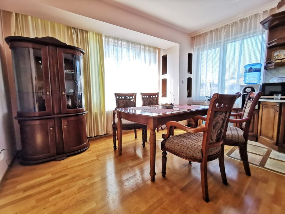 Продава се Тристаен апартамент в Варна, Гръцка махала - 120 кв.м за 2917 €/кв.м - Снимка #7