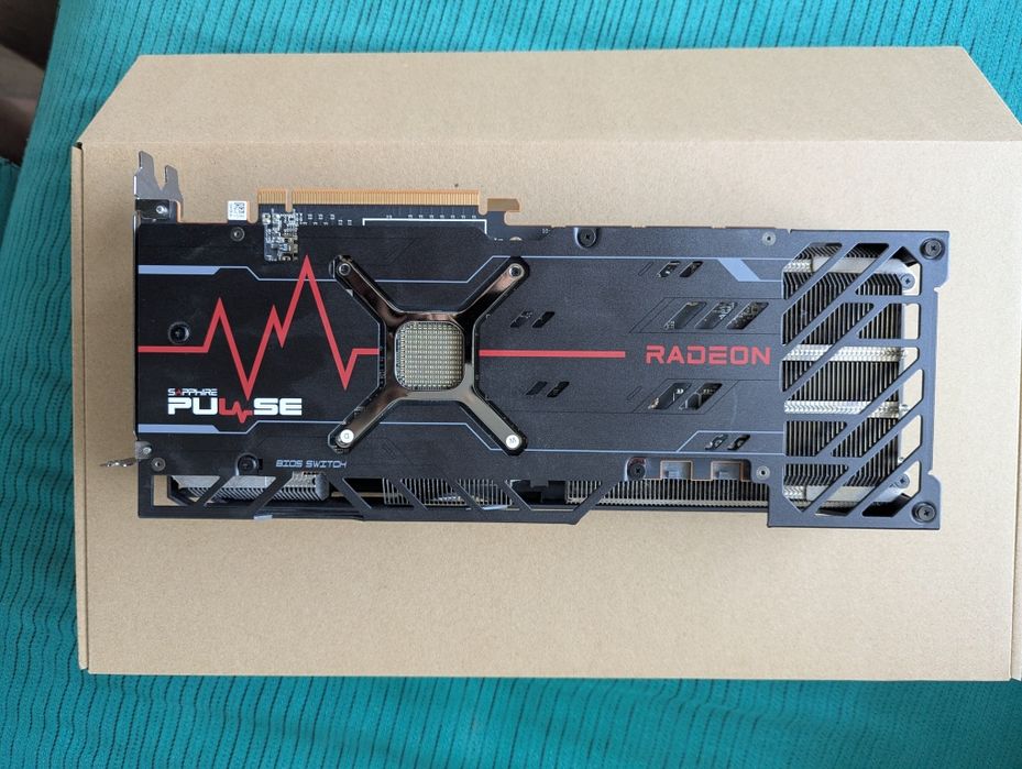 Видеокарта Sapphire Pulse RX 6800