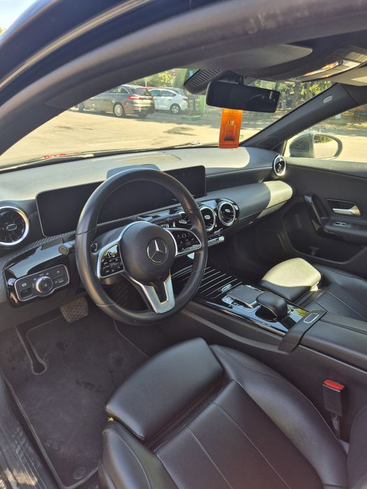MERCEDES-BENZ A-Class 2019 — imagine 3
