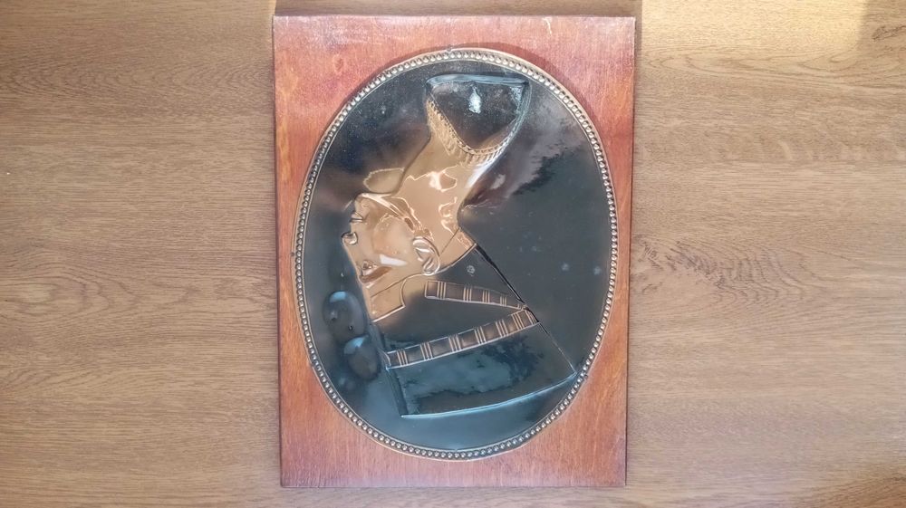 Панно с египтянкой