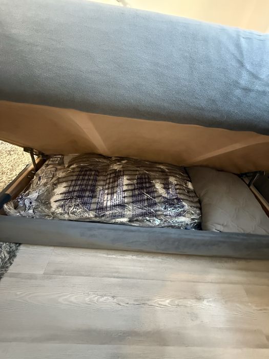 Vand canapea extensibila