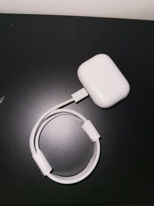 AirPods pro 2 Apple