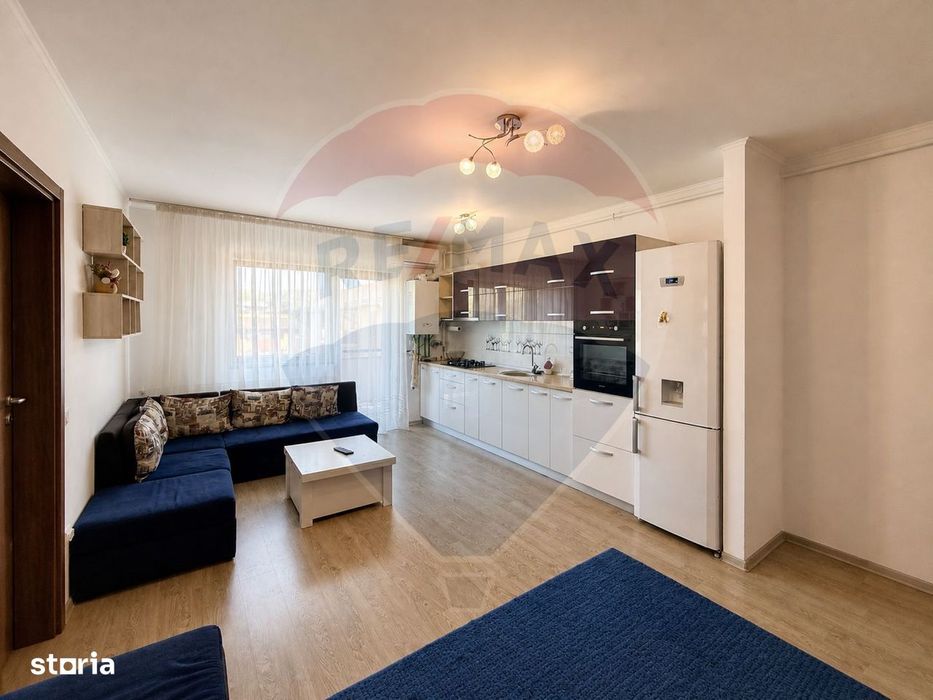 Apartament cu 3 camere de vânzare cu loc de parcare