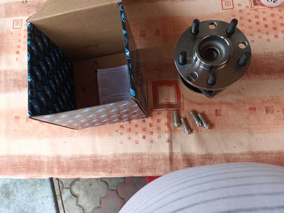 Rumenti ford mondeo 3,set 2 buc