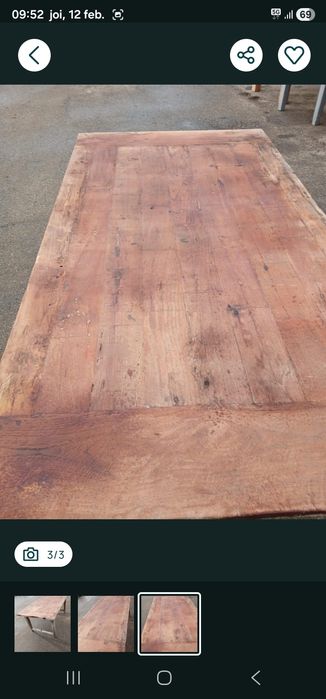 Vând masa din lemn masiv