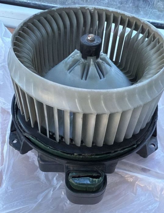 Моторчик двигатель печки