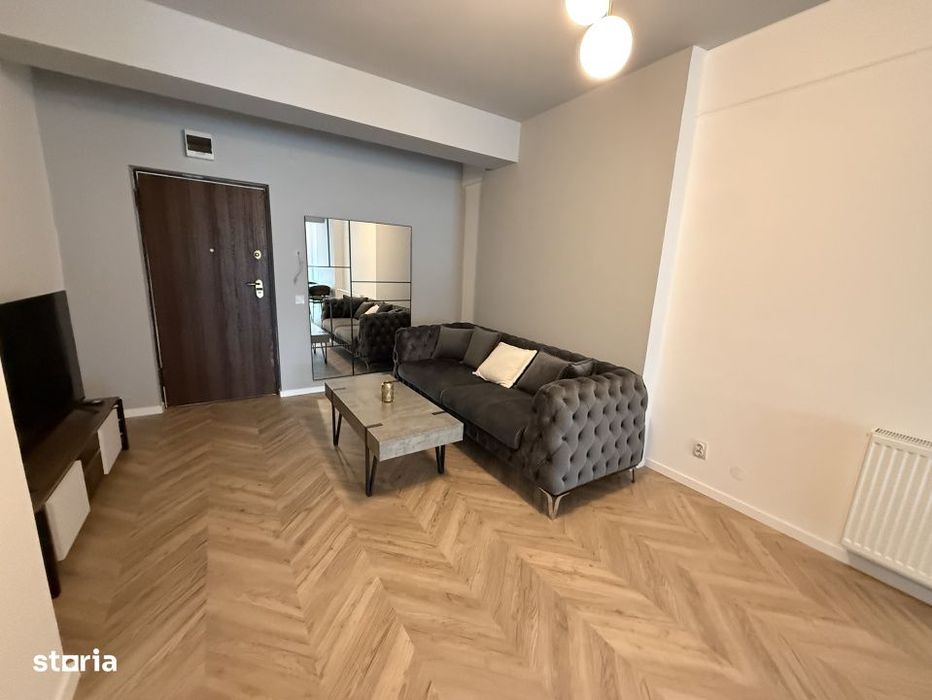 Spatiu de birouri/ Apartament de vanzare, 48 mp, balcon, zona Grigores