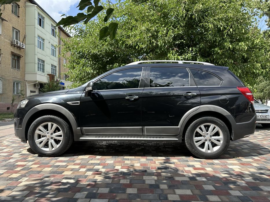 Chevrolet captiva 3