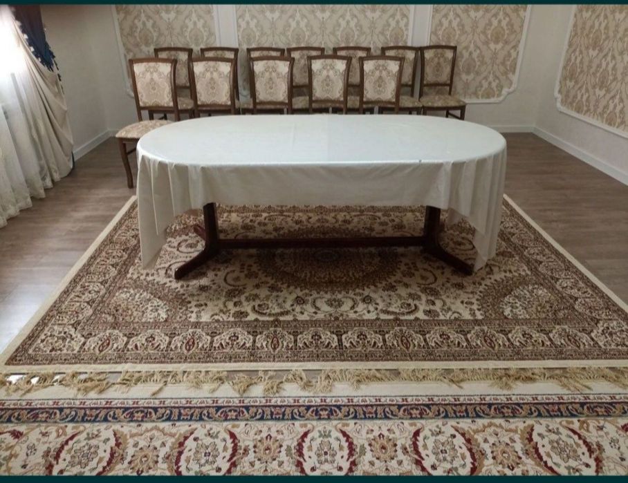 Продам стол в хорошем состоянии