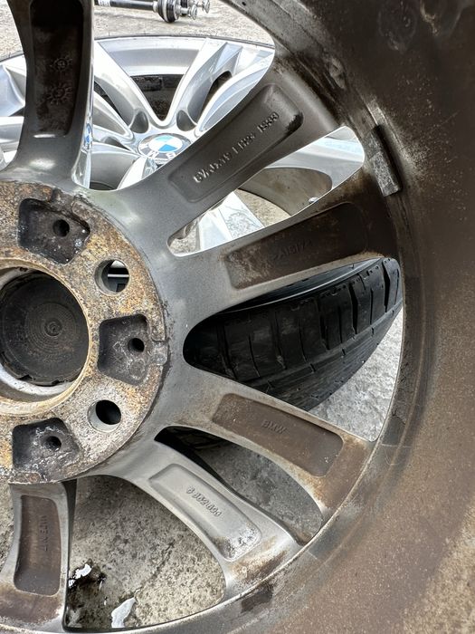 Jante / Roti BMW Seria 3 4 5 6 : 225 40 19 / 255 35 19