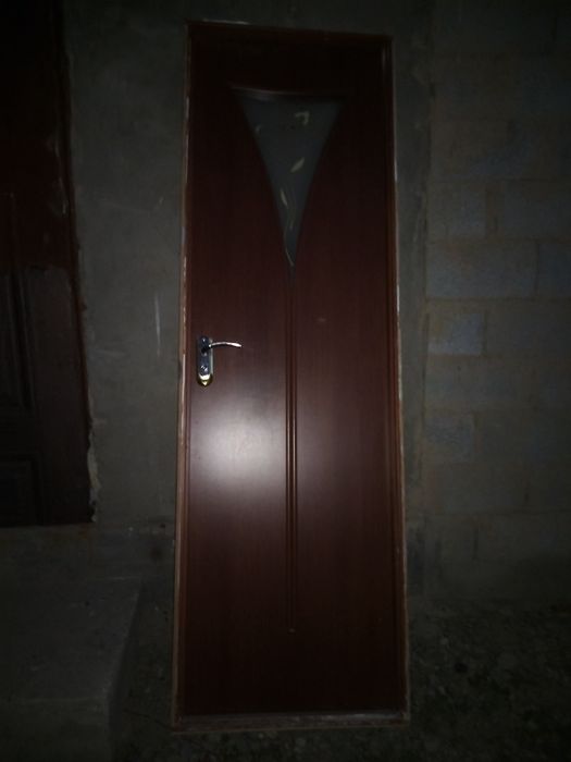 Продам межкомнатные двери