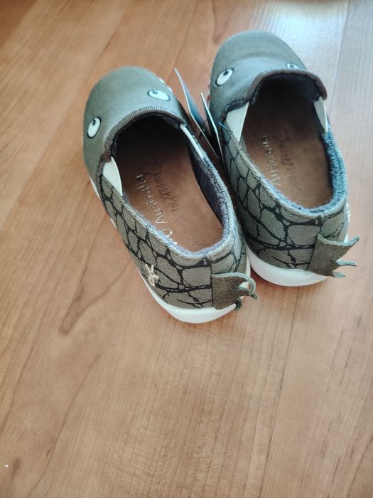 Sneakers Emu Australia noi, băieței, măsura Nr. 27