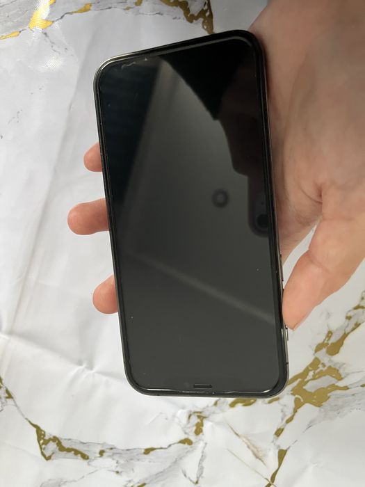 Продам Iphone 12 pro