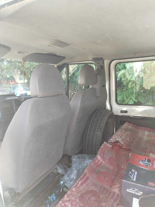 Vând Ford Transit an fabricație 2002