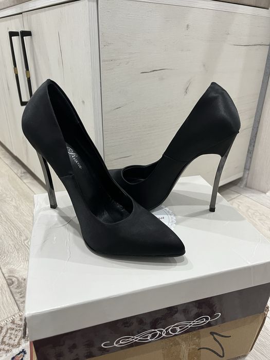 Туфли лодочки 36