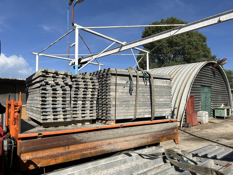 Пътеки / талпи за италианско рамково скеле