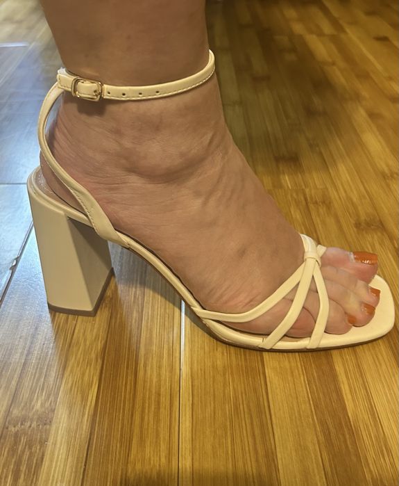 Sandale elegante albe Mango 40