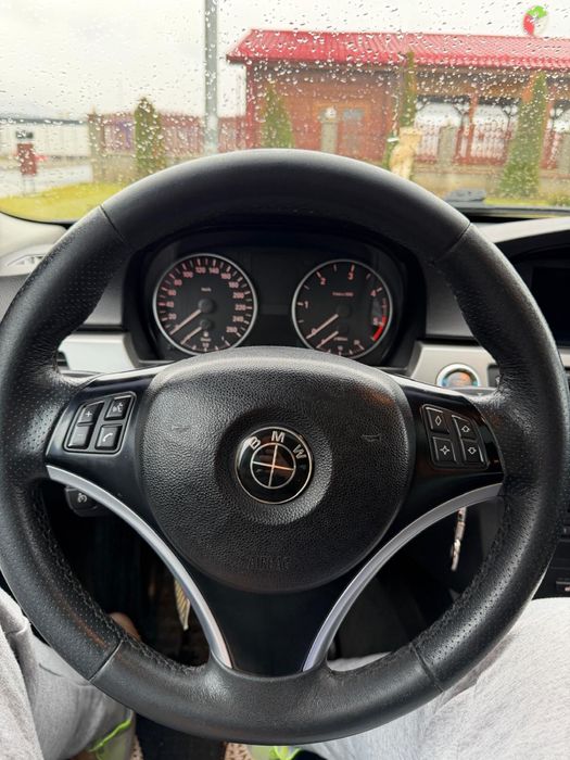 Vând bmw e90, 163cp