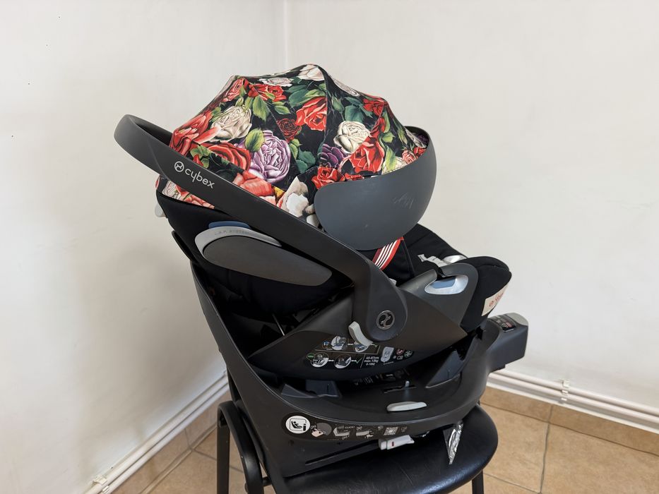 Cărucior Cybex Priam platinum spring blossom , scoică Cloud Z, bază ISOFIX,
