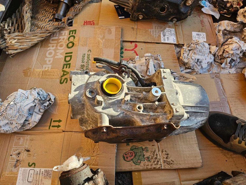 задний редуктор на Toyota Rav4